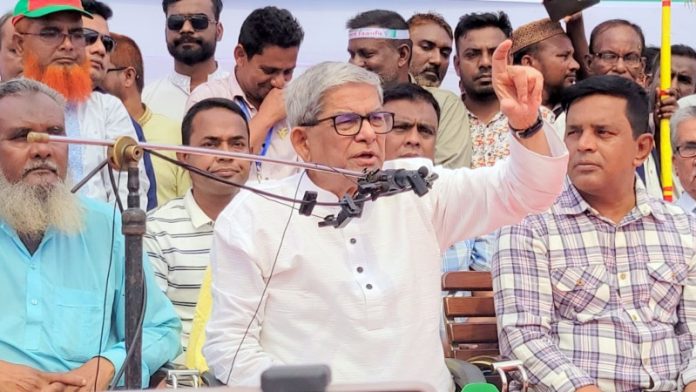 এ সরকারের পেছনে জনগণ নেই, তাই তারা জনগণের কষ্ট বোঝে না